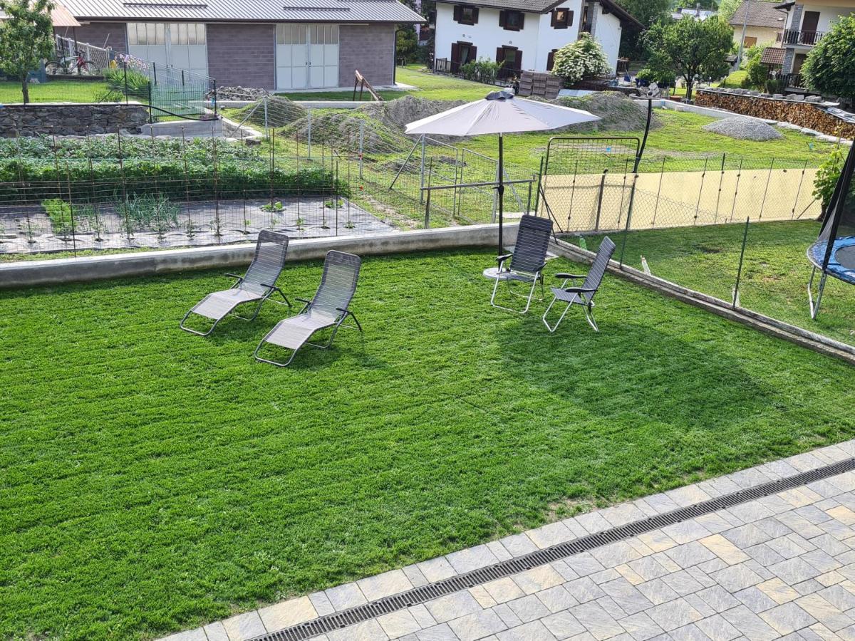 Casa Vacanza Lo Nano Fenis Dış mekan fotoğraf